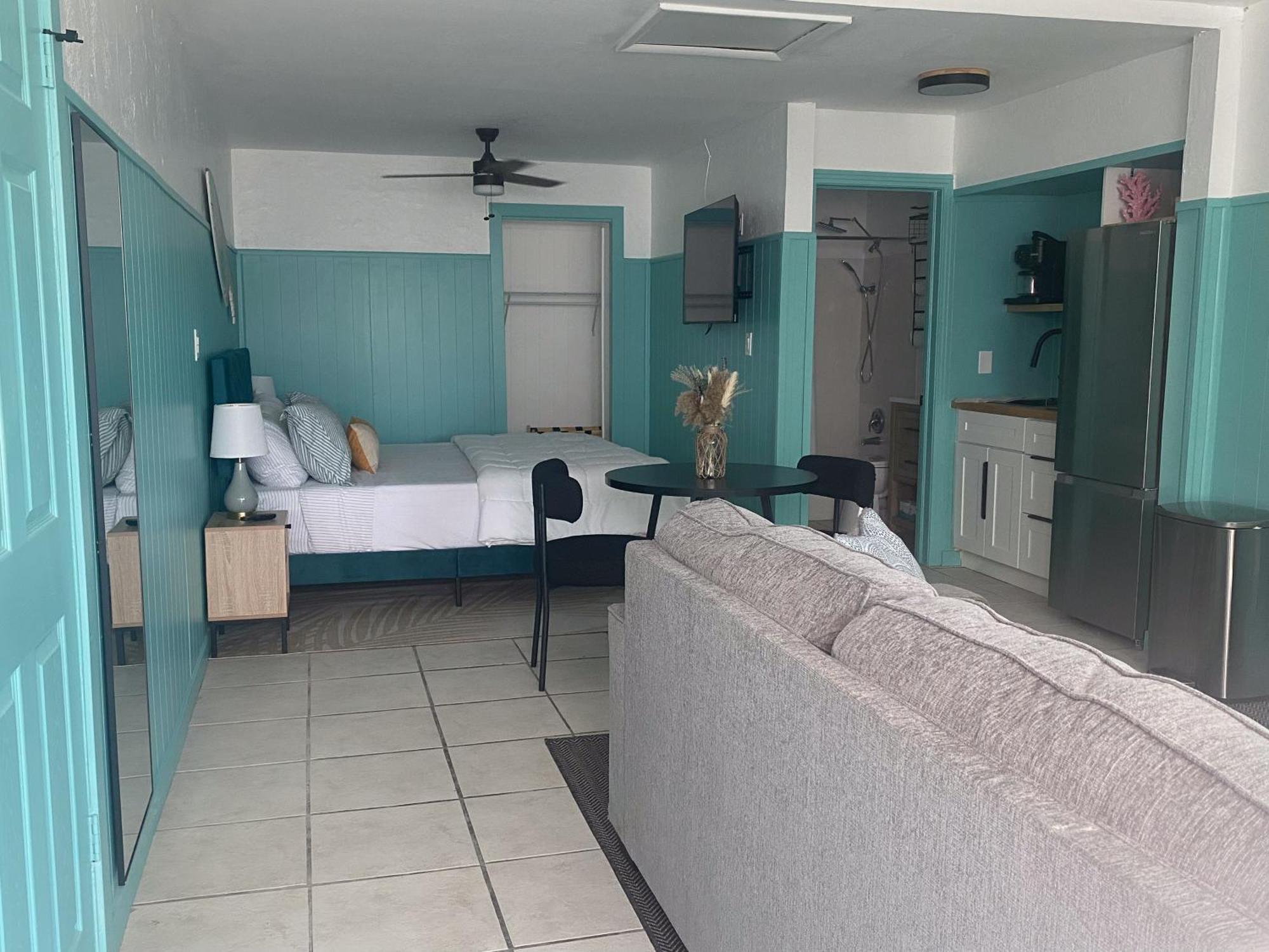 Oasis Palms Resort St. Pete Beach Kültér fotó